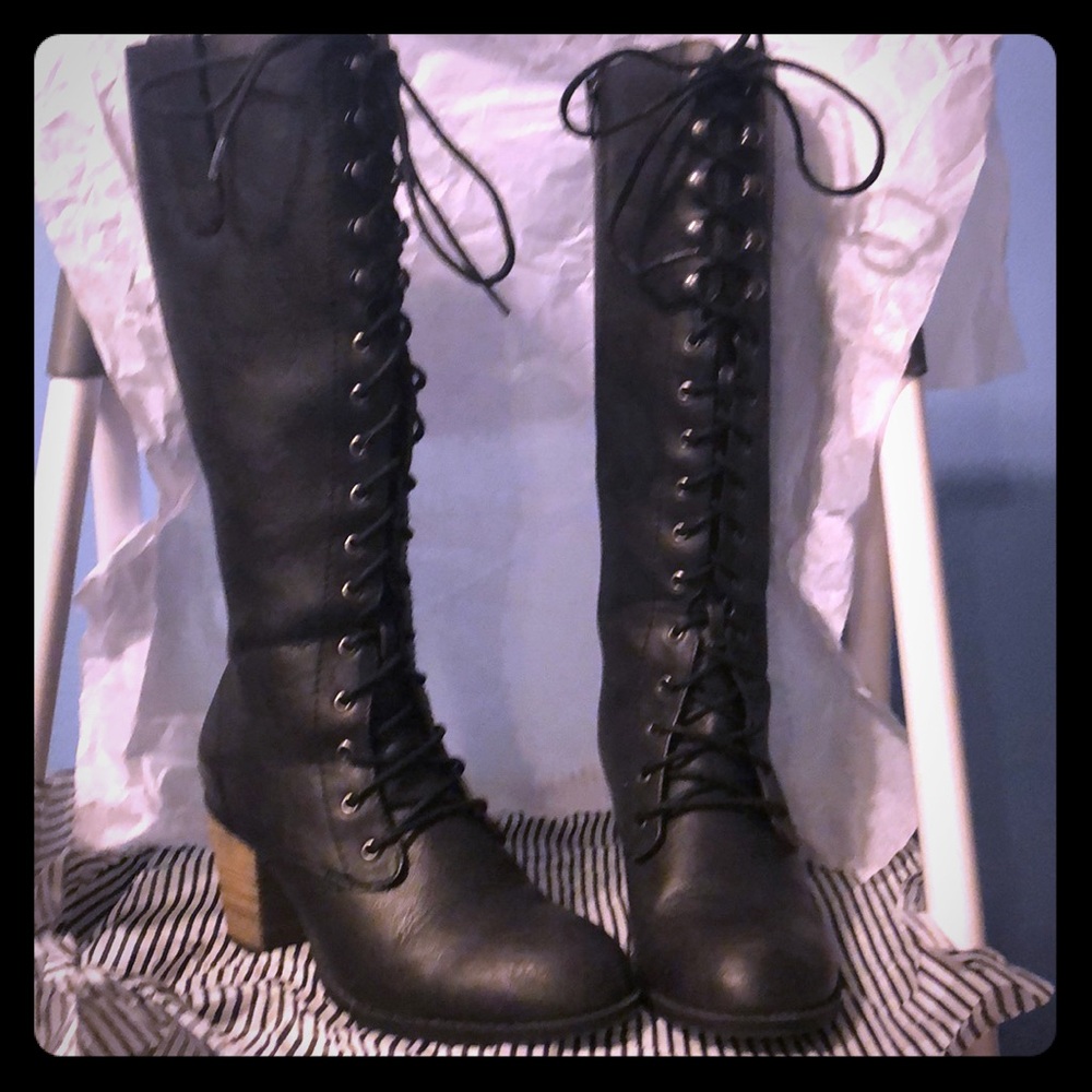 Lace up boots